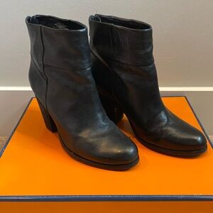 Arturo Chiang At Hadley Ankle Booties